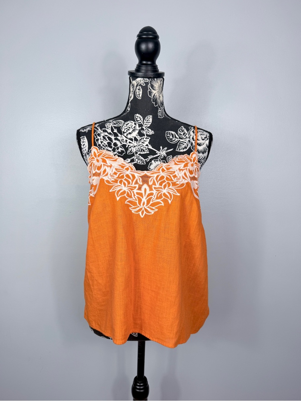 NWT Express orange linen blend floral embroidered tank top size large